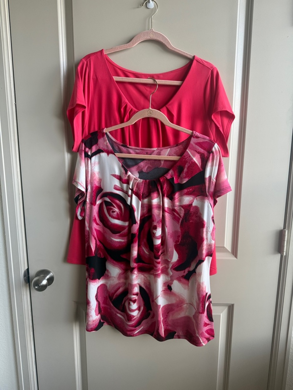 Set of 2 Women's Pink Floral Print Short Sleeve Tops - Coral and Rose Print